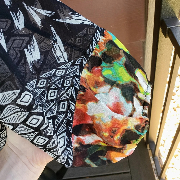 Calvin Klein Multi-Color Blouse W/Lining Elastic at Waist Petite S EUC - Picture 8 of 11